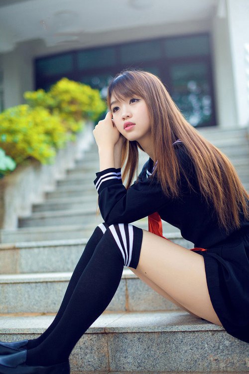 比赛亮点：李明的精彩突破和助攻让对手防不胜防！，李明进球